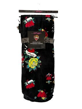 NWT Ed Hardy Plush Throw Blanket Tattoo Print 60x70